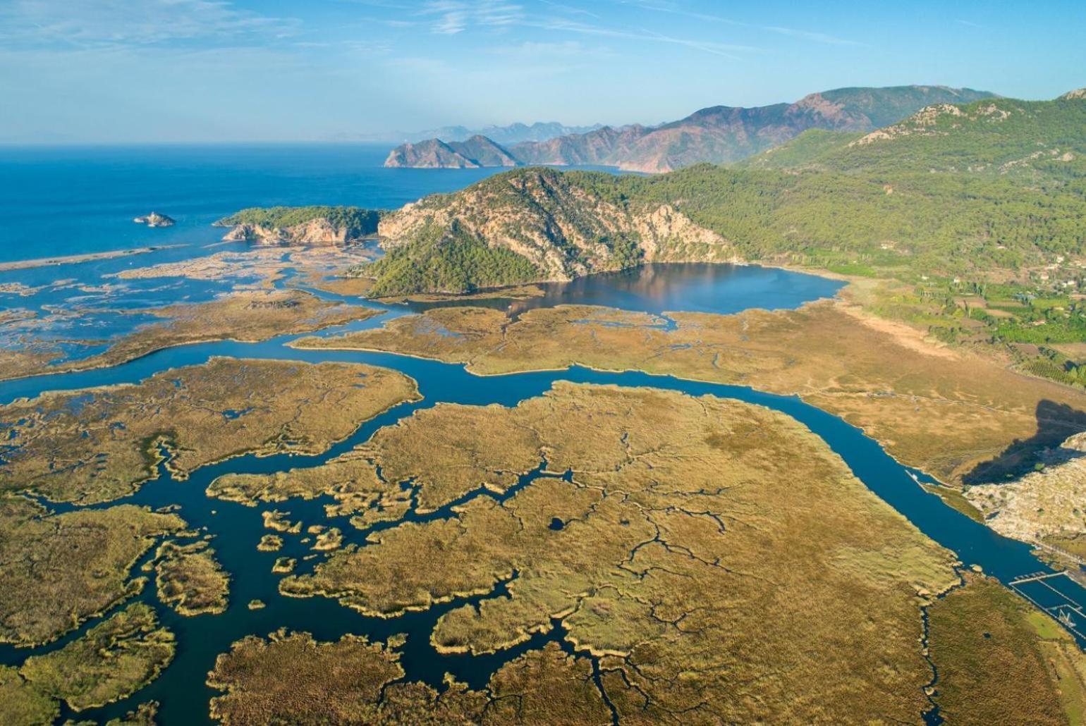 Villa Elmas Paradise Далян Екстериор снимка
